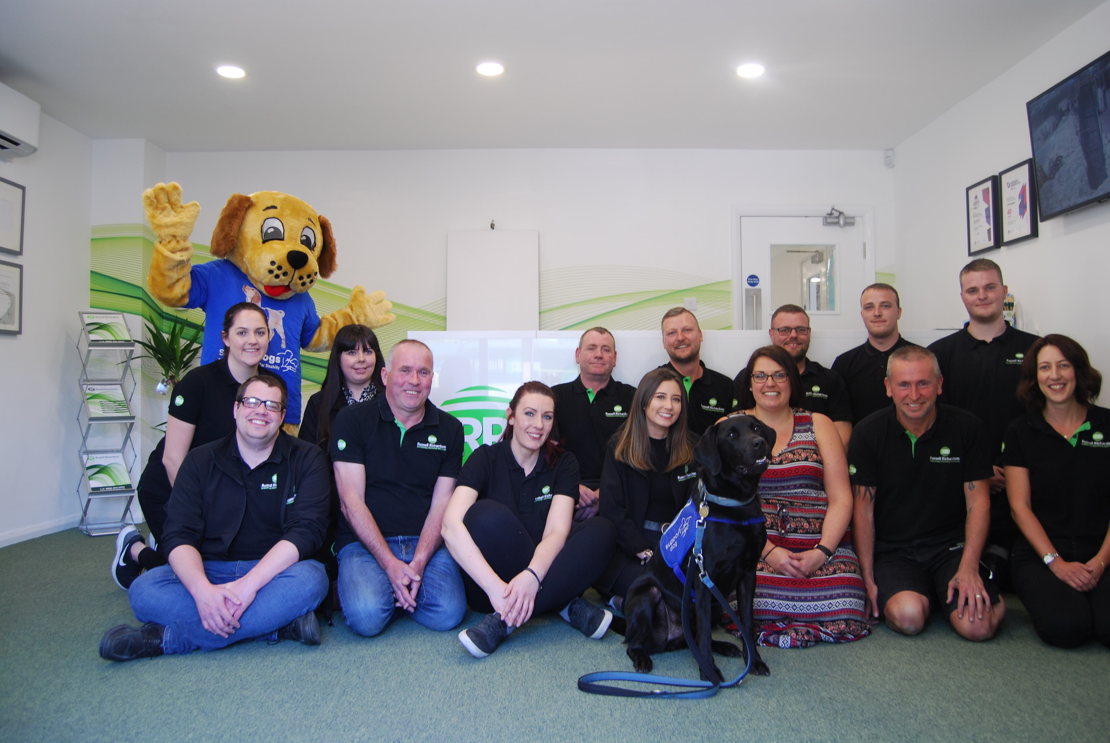 Russell Richardson Team Photograph.